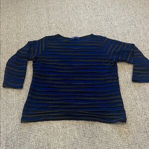 Cut-loose blue/grey blk shirt size L